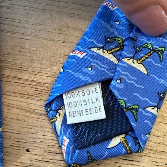 Moschino men’s tie - Picture 4 of 6